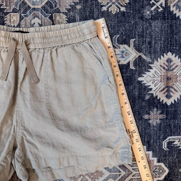 Quince 100% European Organic Linen Pull On Drawstring Shorts Driftwood Tan Sz M - Picture 15 of 16